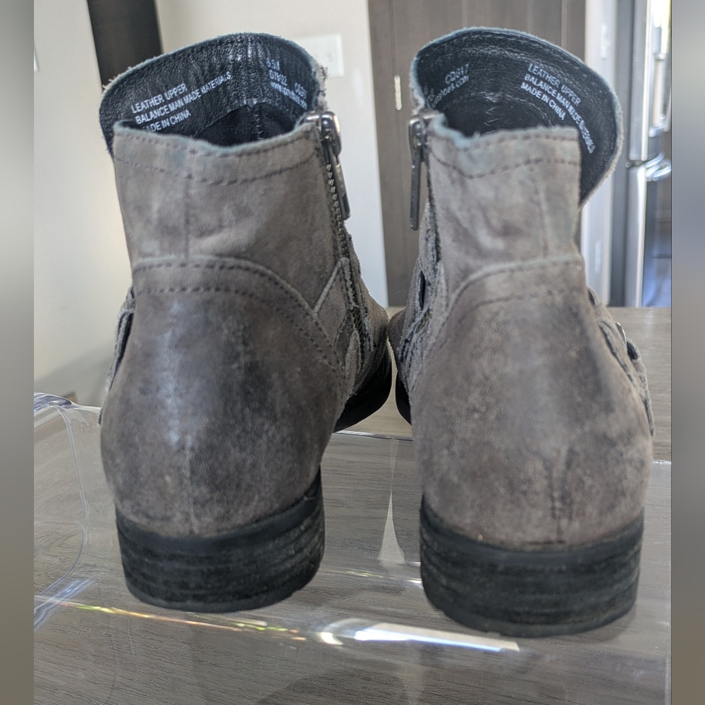 Born ankle booties size 6.5 - Picture 5 of 11